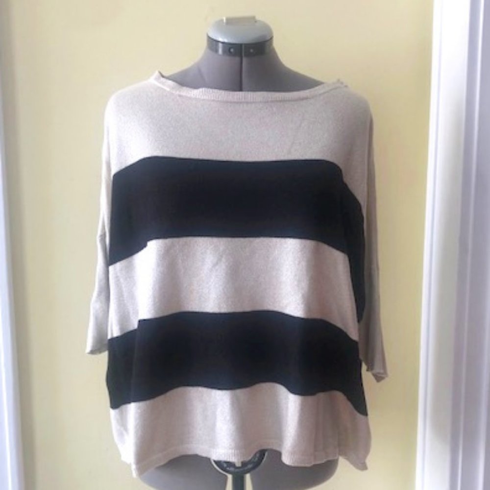 Joseph A. Oversized Light 3/4 Sleeve Boatneck Sweater - Sparkly